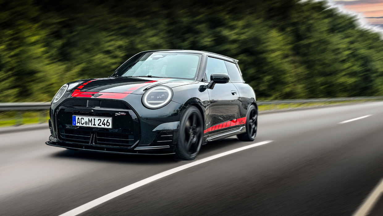 MINI F66